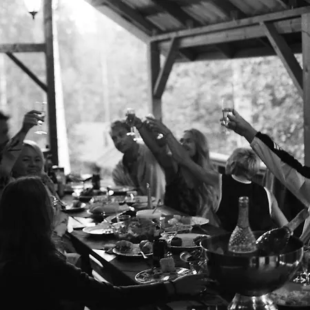 Fish & Fun Village *