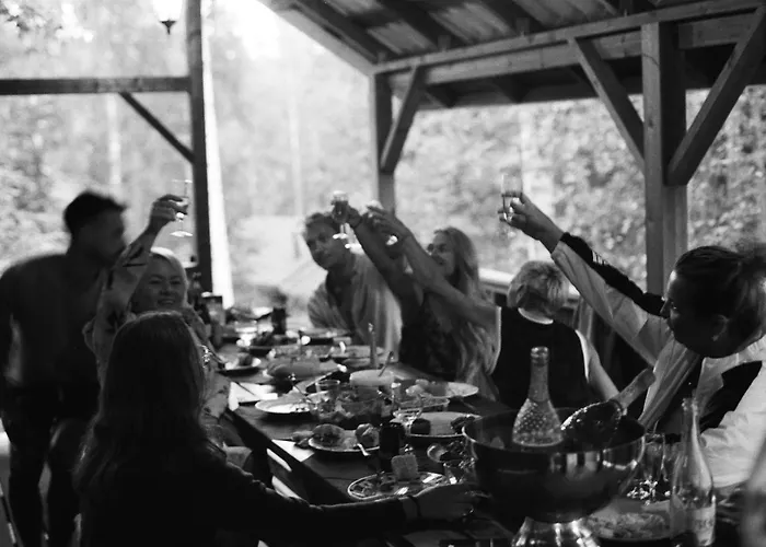 Fish & Fun Village *